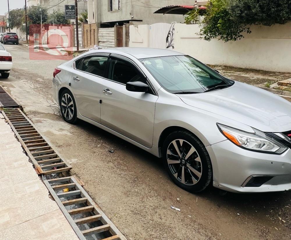 نيسان ألتيما